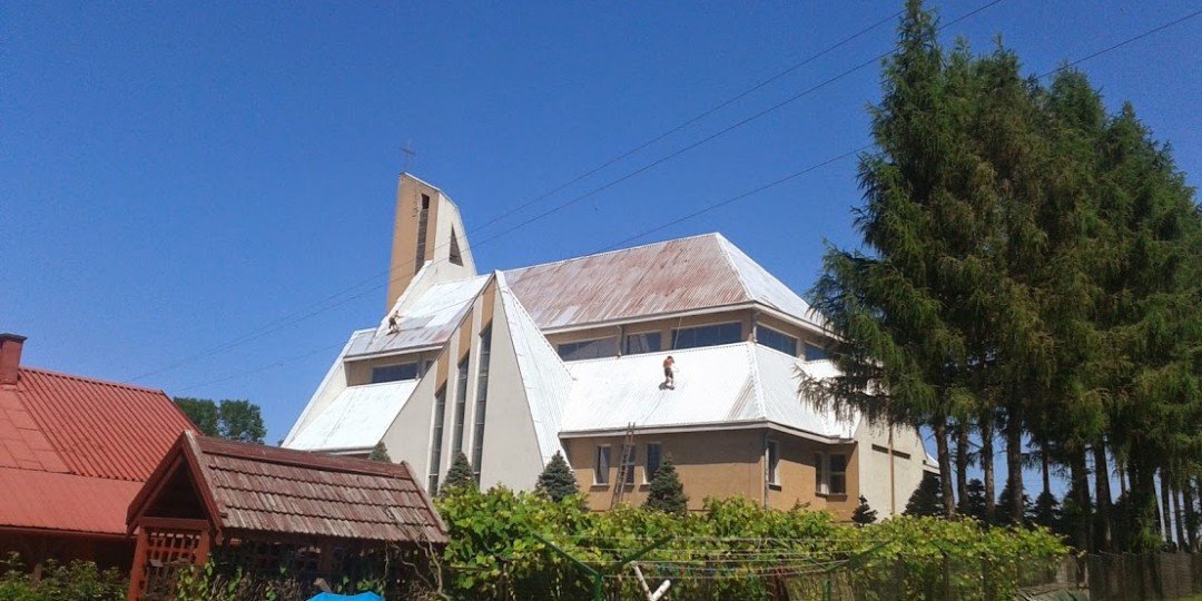 https://www.malowanie-dachow.pl/wp-content/uploads/2016/03/malowanie-dachu-cena-1080x540.jpg